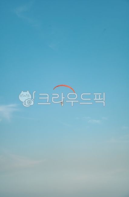 sky,gliding,flight,aviation sports,skydiving,sports,outdoor sports,paragliding,Leisure,Leisure sports,leisure,hobby