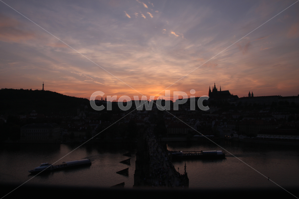 프라하,노을,하늘,자연,유럽,도시,풍경,city,landscape,해외,외국,세계,foreign,oversea,world,세계도시풍경,해외도시풍경,외국도시풍경,world cityscape,nature,outdoors,옥외,sky,sunset,일몰,dusk,황혼,dawn,새벽,red sky,붉은 하늘