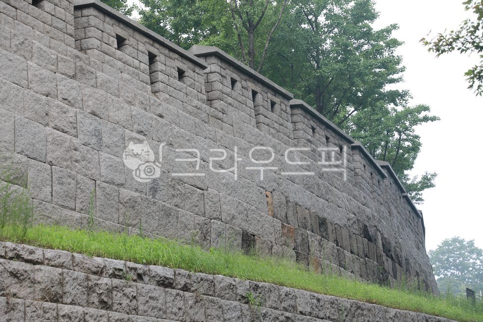 rampart,castle,stone castle,wall,architecture