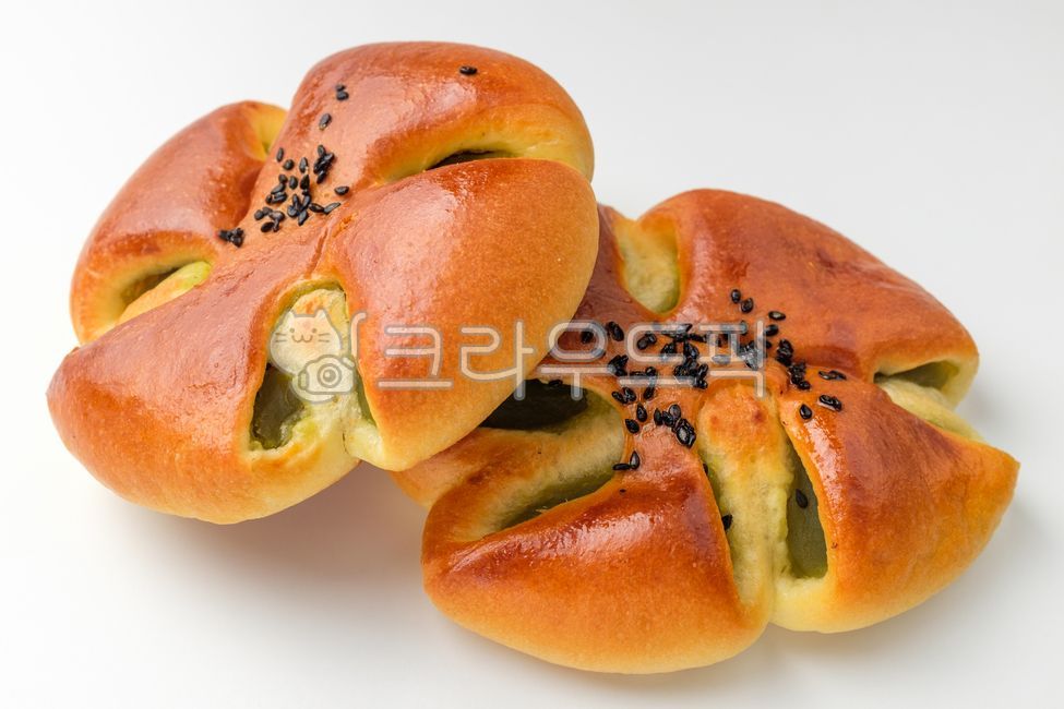 Pea bean paste,close up,bread,ingredient,snack,pea,sediment,food,meal,dessert,grocery,Food Ingredients,ingredients,bread snacks,Pea bean paste bread,sweet,soft