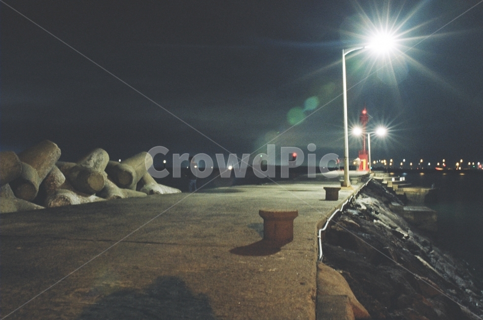 제주도,야경,장노출,바닷가,필름,등대,lighthouse,야경,밤,풍경,nightscape,night,landscape,감성,sensible,feeling
