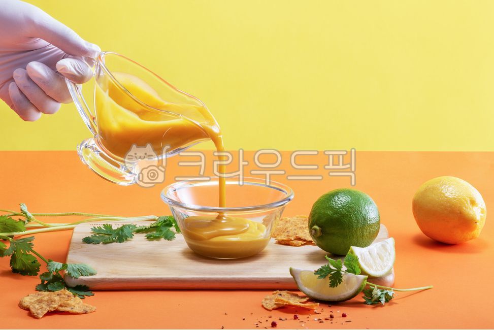 fruit,yellow,pour,sauce,get off,delicious,Herb,Lime,mustard,lemon,dessert,cooking,sweet,fresh,glass bowl
