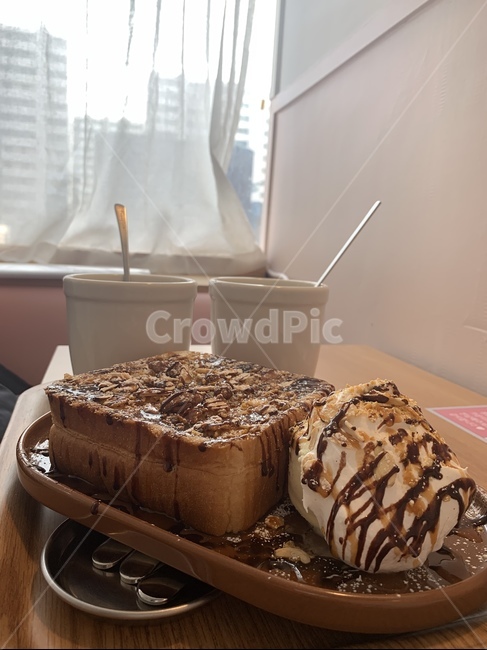 음식,디저트,빵,허니브레드,아이스크림,생크림,간식,food,빵,bread,커피,카페,coffee,cafe