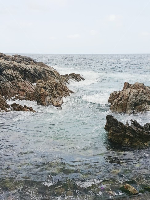 바다,바위,파도,바람,하늘,파란하늘,파란바다,nature,돌,stone,sea,자연,풍경,nature,landscape,promontory,곶,ocean,대양,outdoors,옥외,water,물