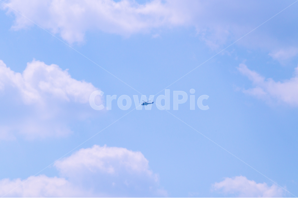 파란,푸른,하늘,하얀,구름,헬기,자연,풍경,nature,landscape,flying,나는,animal,동물,bird,새