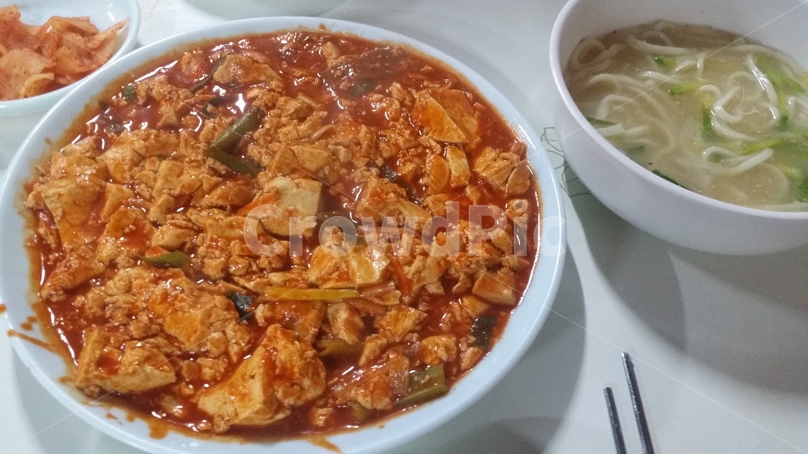 진로집,두부,두루치기,칼국수,음식,food,tofu,chopped,dish,요리,korean,hot,음식,식재료,요리,food,cook,meal,dishes,food reserves