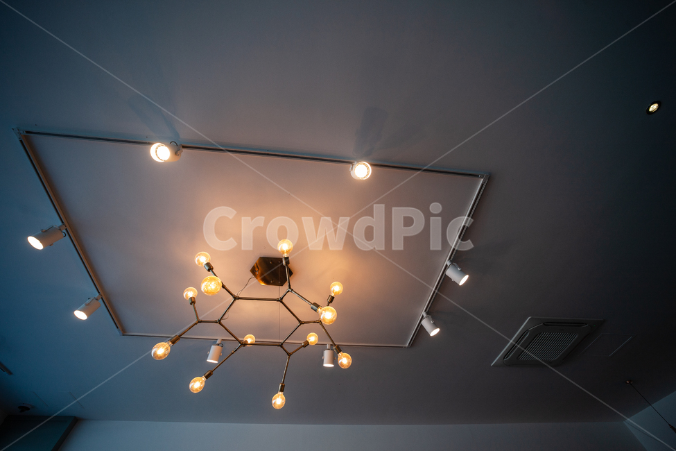 전등,카페,인테리어,빛,light,인테리어,실내디자인,interior design
