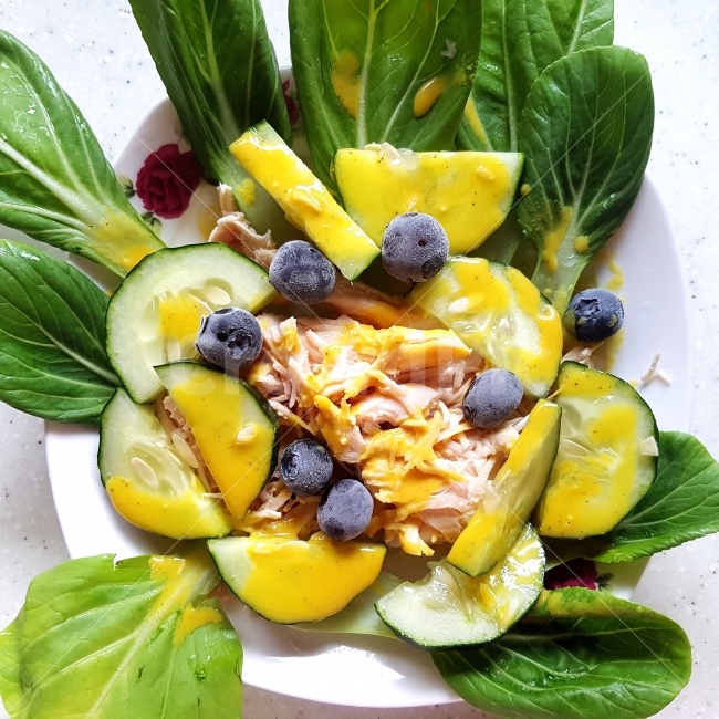 샐러드,블루베리,닭가슴살,청경채,그린푸드,오이,salad,blueberry,웰빙,다이어트,식단,초록,건강,헬스웨어,헬스케어,healthware,health care,음식,식재료,요리,food,cook,meal,dishes,food reserves,과일,열매,fruit,채소,야채,vegetables,디저트,간식,후식,dessert,snack