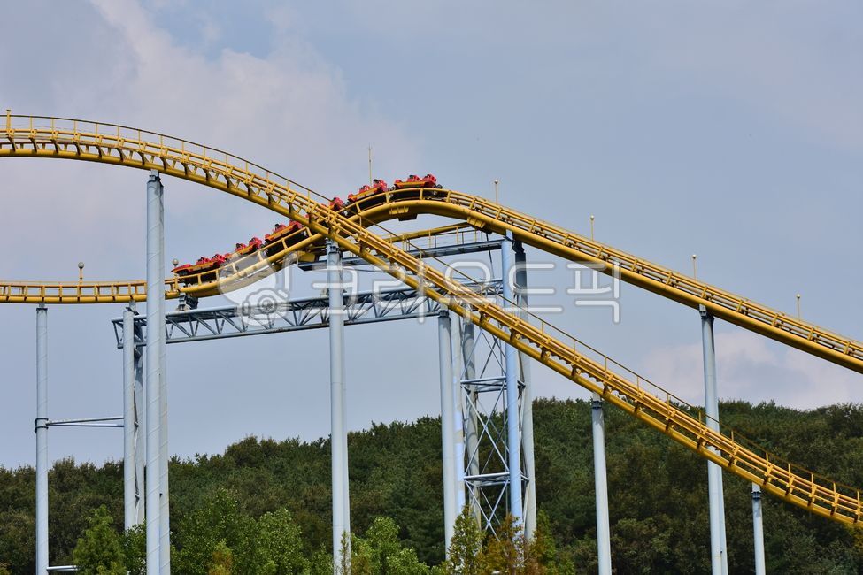 outdoor,theme park,Amusement Park,Roller Coaster,rollorcoaster