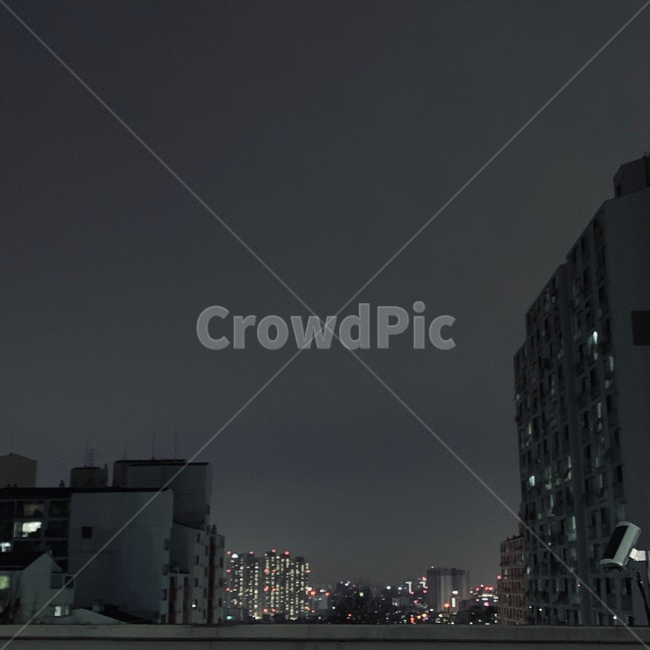 밤,불빛,아파트,건물,날씨,building,night,apartment,fire,weather,light,sky,하늘