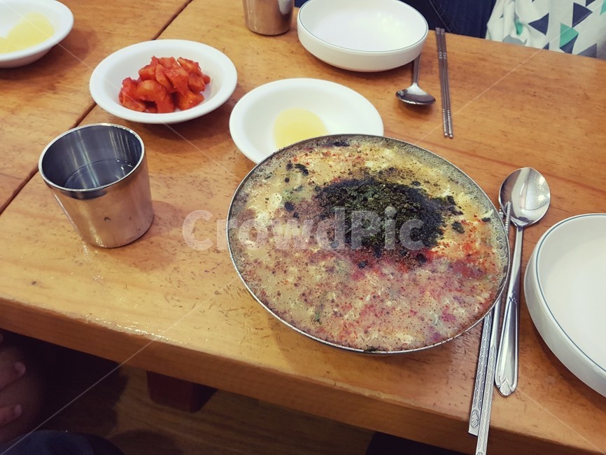 칼국수,손칼국수,베테랑,김가루,국수,음식,식재료,요리,food,cook,meal,dishes,food reserves,면류,면요리,noodles,한식,한국음식,한국요리,korean food,korean dishes,korean meal,korean cook
