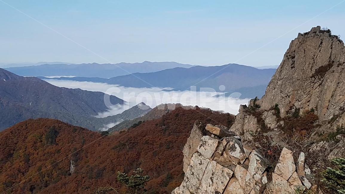 설악산,황철봉,운해,백두대간,가을,마등령,단풍,가을,계절,fall,autumn,season,자연,풍경,nature,landscape,한국자연풍경,한국자연경관,korea nature landscape,outdoors,옥외,mountain,산