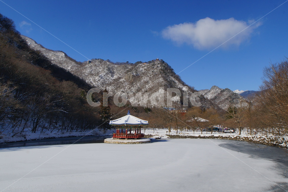 내장산설경,우화정,설경,국립공원,정읍,푸른하늘,겨울,눈,겨울,계절,winter,season,자연,풍경,nature,landscape,한국자연풍경,한국자연경관,korea nature landscape,outdoors,옥외