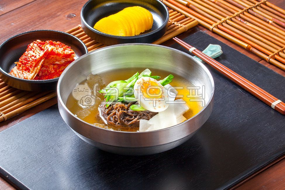 Mulnaengmyeon,Naengmyeon,Cooking,Lunch Meal,traditional cuisine,egg,Summer food,cucumber,Bibimnaengmyeon,Naengmyeon bowl,vegetables,Seasonal food,Korean food,healthy food,ingredients,buckwheat noodles,nutritious food,Bowl,Korean restaurant,Mulnaeng,delica