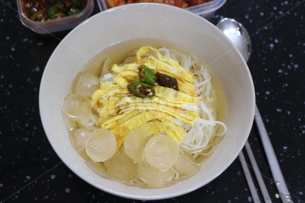 noodle,잔치국수,냉국수,잔치국수요리,계란고명,시원한국수,음식,식재료,요리,food,cook,meal,dishes,food reserves