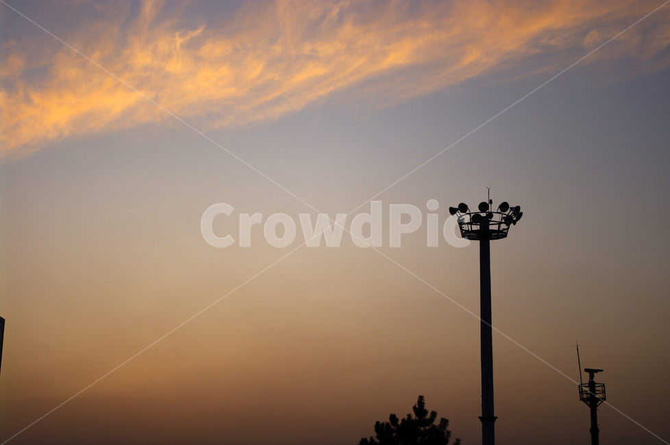하늘,구름,석양,노을,color,자연,풍경,nature,landscape,lamp post,램프 포스트