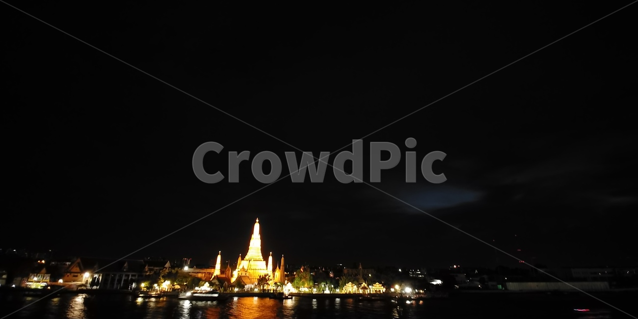 night view,royal temple,golden temple,Riverside Temple,Thailand night view,Bangkok night view,foreign night view,Thai history,Emotional Temple,Wat Arun Temple,morning temple,Wat Pho Temple,Wat Arun,Thai temple,Bangkok Temple,wonderful night view,Dawn Temp