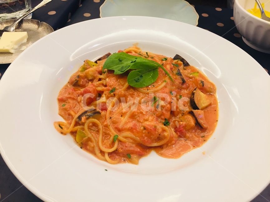 음식,스파케티,파스타,면류,로제파스타,그릇,음식,식재료,요리,food,cook,meal,dishes,food reserves