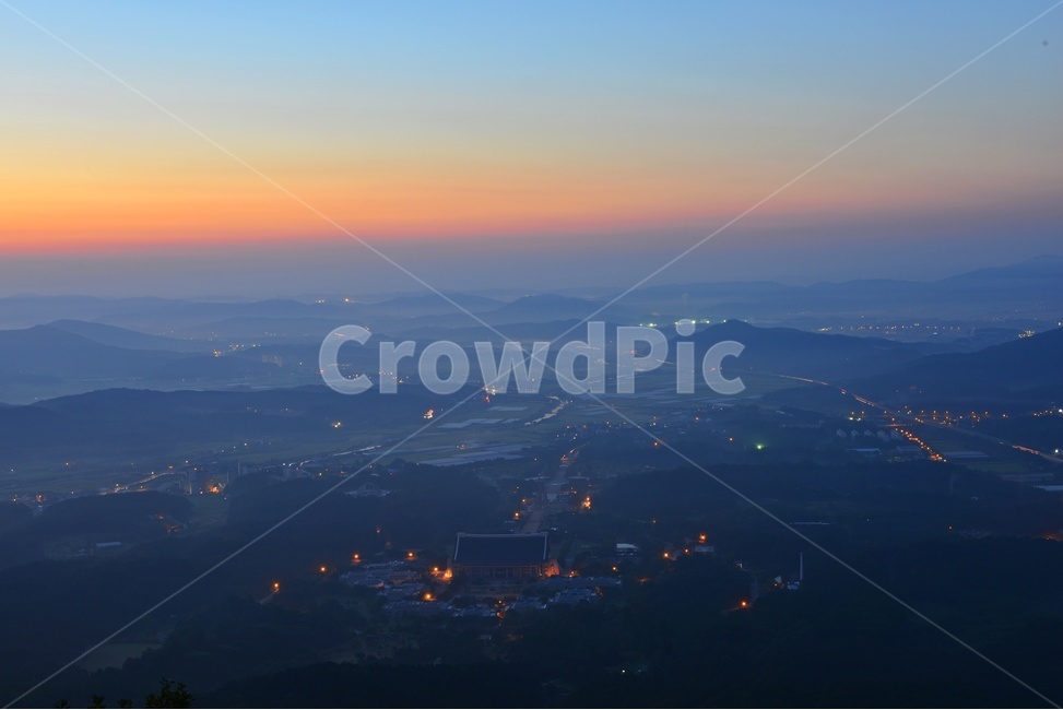 플레어,light,빛,nature,자연,landscape,경치,outdoors,옥외,scenery,풍경,dawn,새벽,redsky,붉은하늘,sky,하늘,weather,날씨,flare,충남,천안,흑성산,독립기념관,흑성산운해,독립기념관아침,일출,여명,아침,운해
