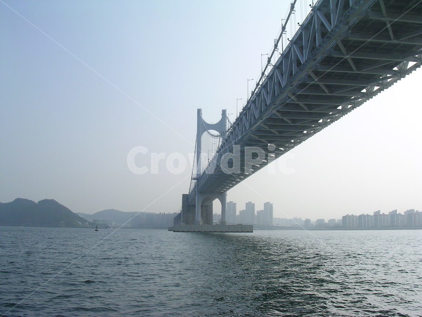 광안대교,다리,바다,파도,하늘