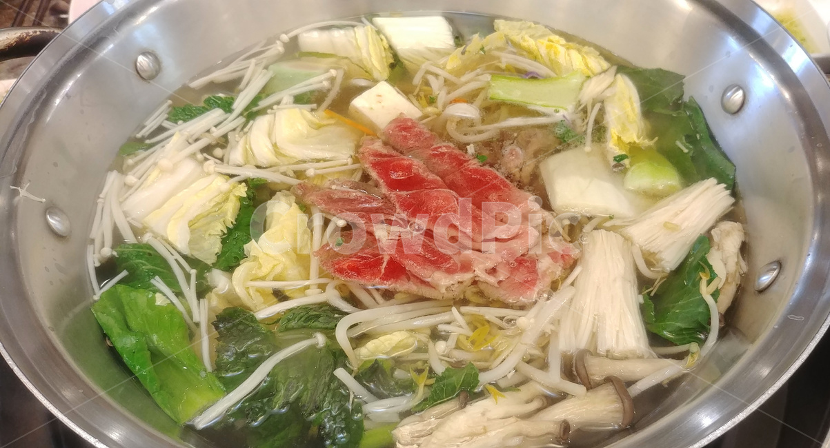 샤브샤브,소고기,국물,야채,음식,음식,식재료,요리,food,cook,meal,dishes,food reserves