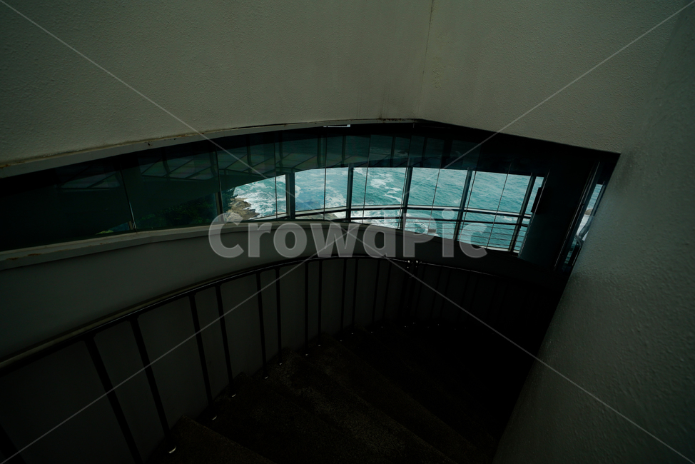 바다,계단,창,창문,윈도우,컬러,건축물,건물외관,exterior,building,structure,architecture,construction
