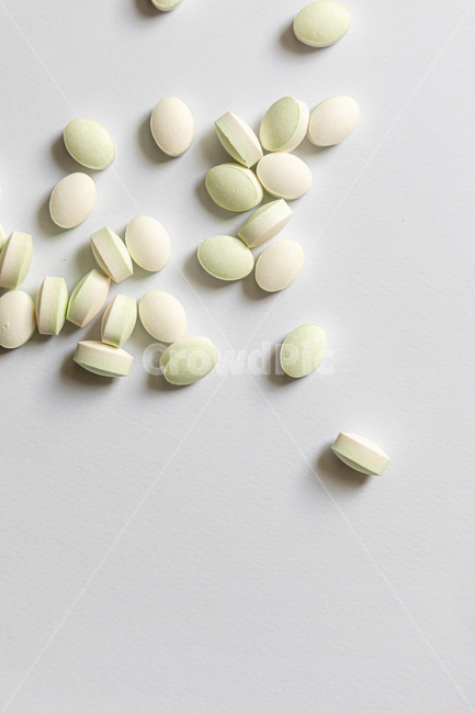 addiction,antibiotic,capsule,care,closeup,concept,cure,dose,drug,group,healthcare,hospital,ill,medical,medicament,medicine,pain,painkiller,pharmaceutical,prescription,recovery,science,supplement,treatment,vitamin,약물치료,알약,비타민,약,약물,치료,처방,치유,영양제