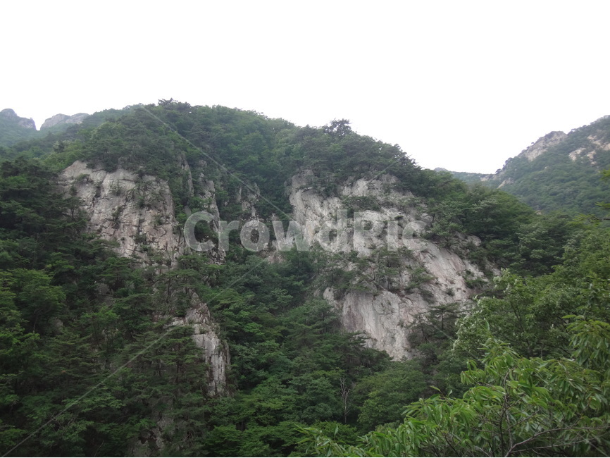 봉우리,정상,등산,하늘,나무,바위,자연,풍경,nature,landscape,한국자연풍경,한국자연경관,korea nature landscape,slope,경사,outdoors,옥외,tree,plant,식물,cliff,낭떠러지