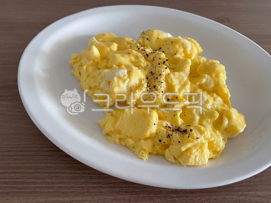 eggscramble,Egg Scramble,egg,cooking,scramble