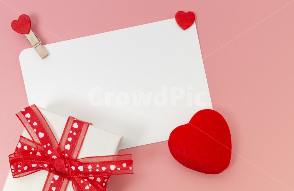 어버이날,사랑,기념일,선물박스,빨간리본,하트,가족,행복,엄마,아빠,엽서,배경이미지,기념일,축하,anniversary,congratulation,celebrate,celebration,연출,컨셉,콘셉,direction,concept