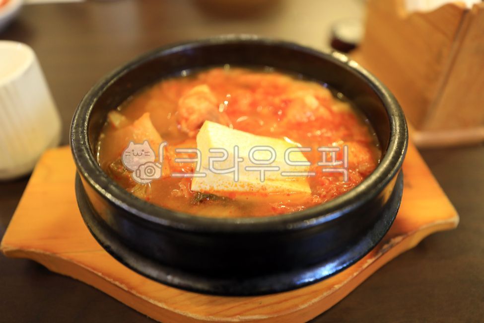 두부찌개,두부,food,음식,meal,식사,dish,접시,bowl,그릇,stew,스튜