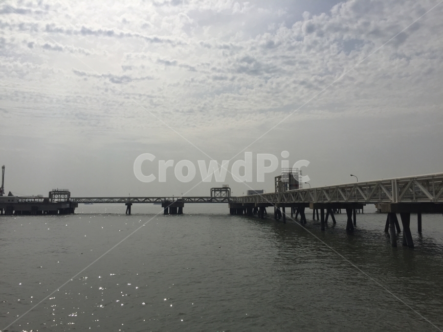 양털구름,하늘,낮,바다,다리,항구,부둣가,자연,풍경,nature,landscape,water,물,waterfront,워터 프론트,pier,교각,port,포트