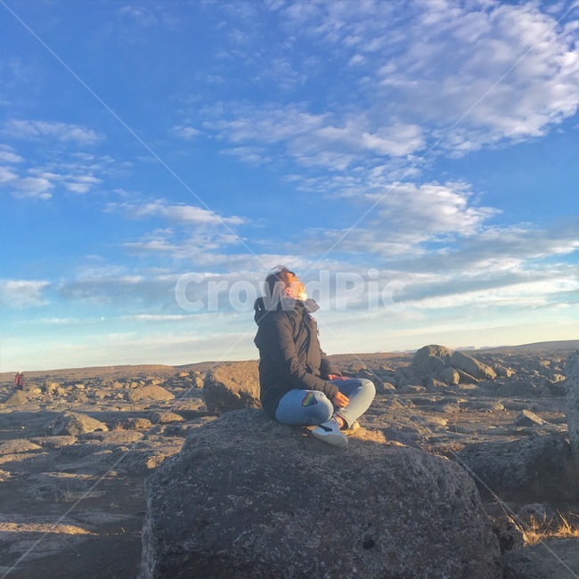 대자연,여행,하늘,여자,돌,사람,인물,인간,human,person,여행,휴가,traveling,vacation,trip