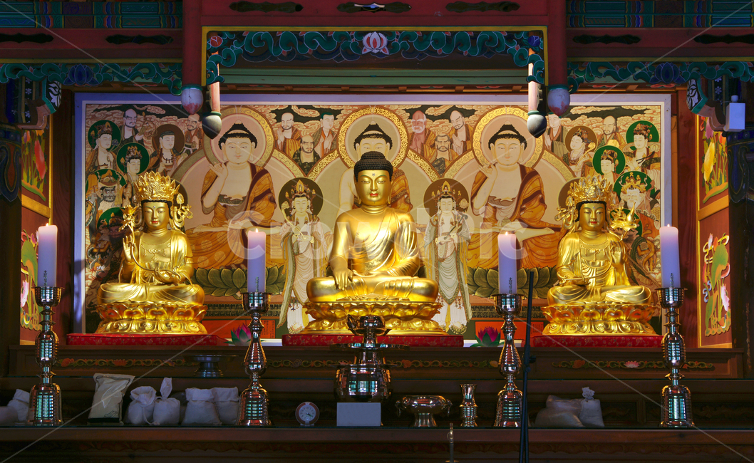 부처,석가모니,삼존불,대웅전,자재암,소요산,협시불,조각상,동상,석상,조형물,statue,bronze statue,stone statue,종교,신앙,religion,belief,faith