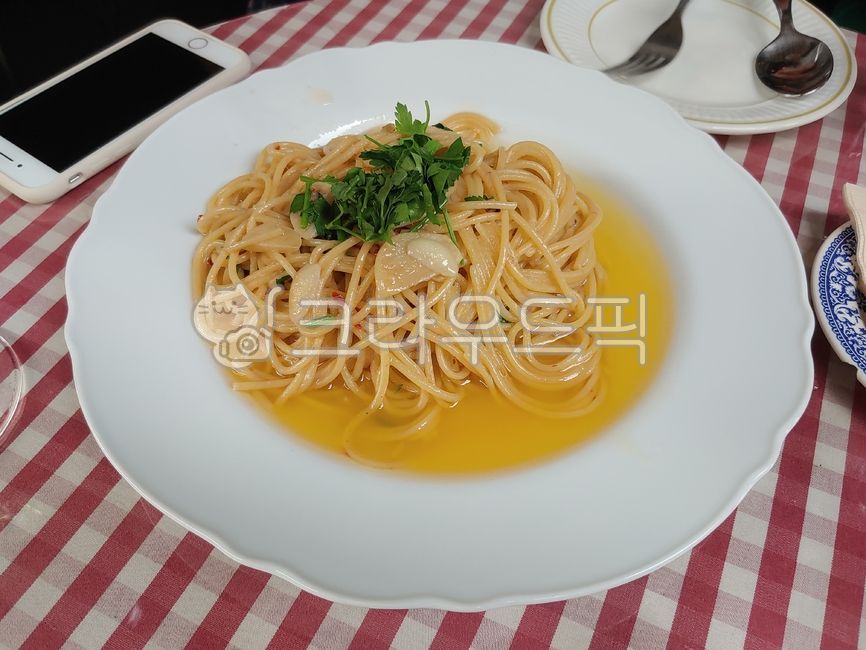 오일파스타,참나물파스타,spaghetti,스파게티,food,음식,pasta,파스타,양식,이탈리안레스토랑,이탈리안음식,oilpasta