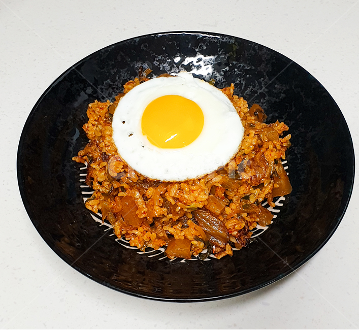 김치볶음밥,볶음밥,food,음식,egg,계란,kimchifriedrice,음식,식재료,요리,food,cook,meal,dishes,food reserves,한식,한국음식,한국요리,korean food,korean dishes,korean meal,korean cook