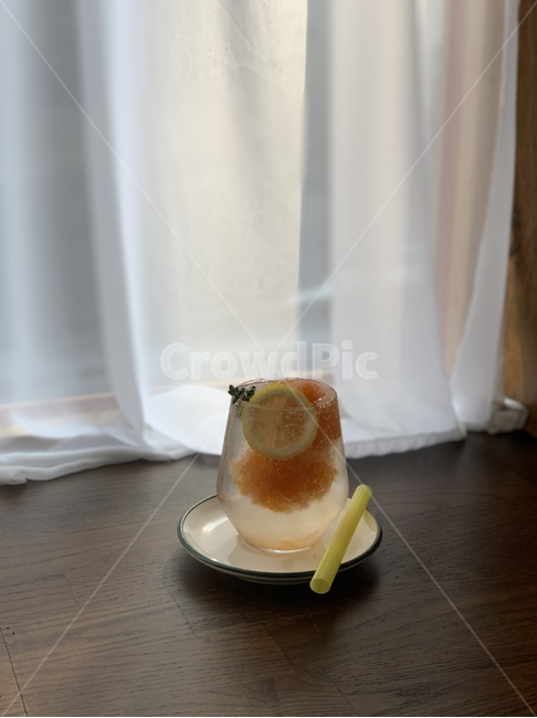 카페,에이드,감성,레몬,모히또,자몽,햇살