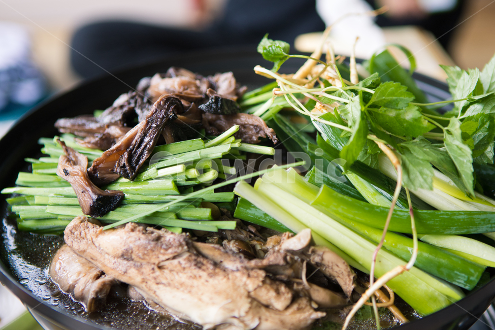 오리백숙,음식,food,오리,오리고기,duck,먹음직,음식,식재료,요리,food,cook,meal,dishes,food reserves,한식,한국음식,한국요리,korean food,korean dishes,korean meal,korean cook