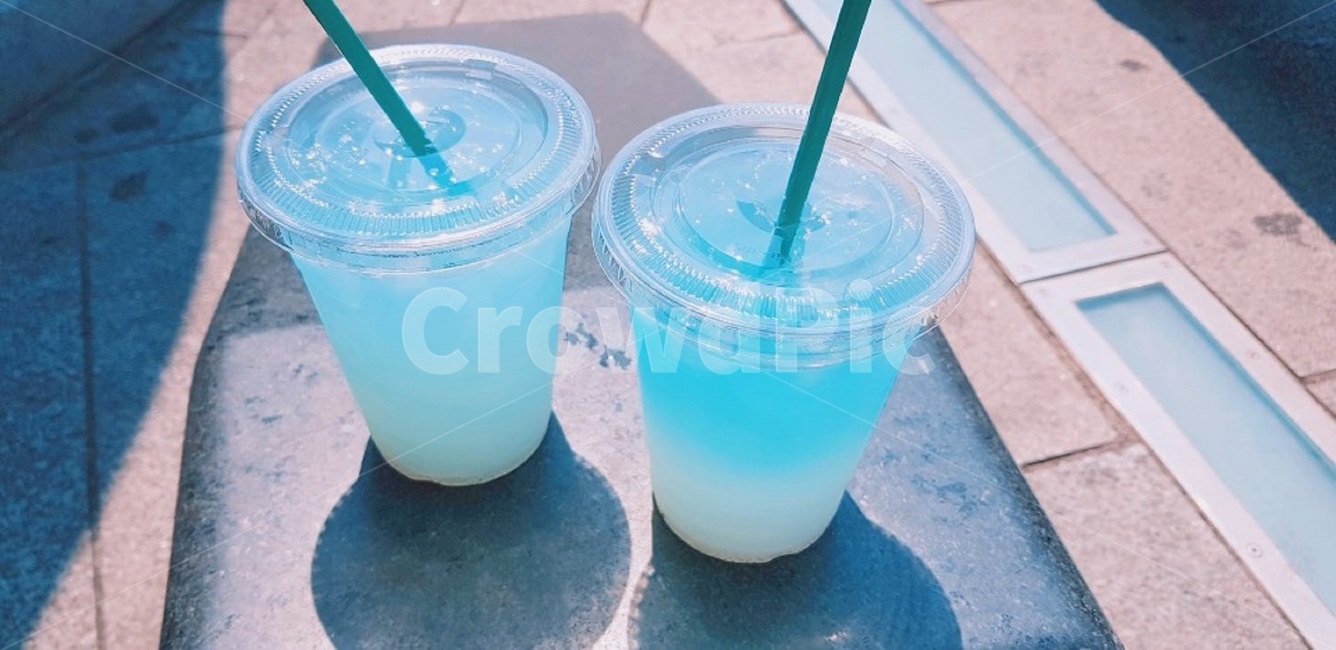 음료,beverage,마실것,레몬에이드,drink,lemonade,여름,야외,시원함,빨대,음료수,drink,beverage