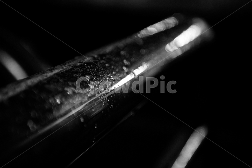 비,감성사진,지하철역,지하철,Rain,흑백,monochrome,photo,train,metro,비,비오는날,rain,rainy,흑백,모노톤,monochrome,black and white