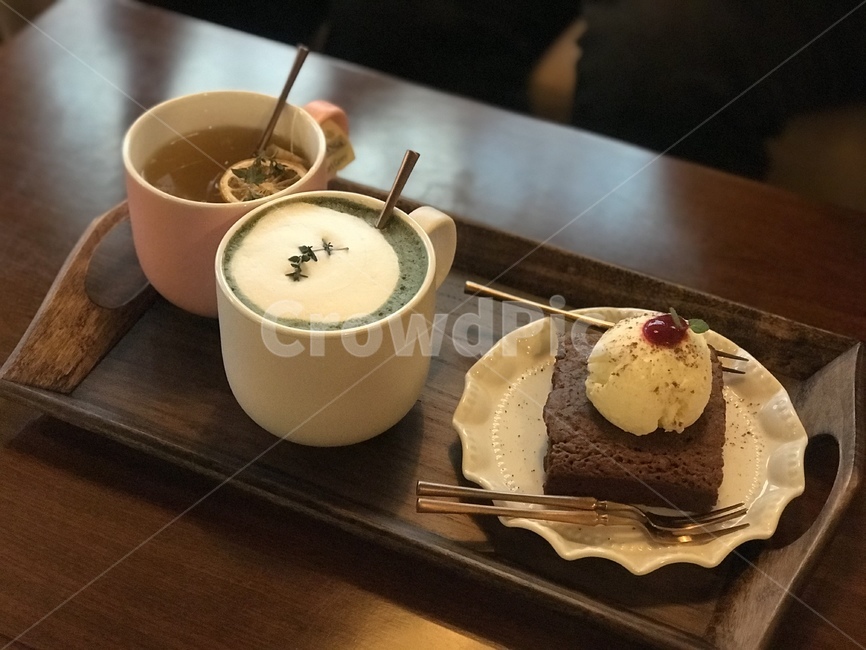 coffeecup,커피컵,cup,컵,pottery,도기류,브라우니,쑥라떼,차,tea,brownie
