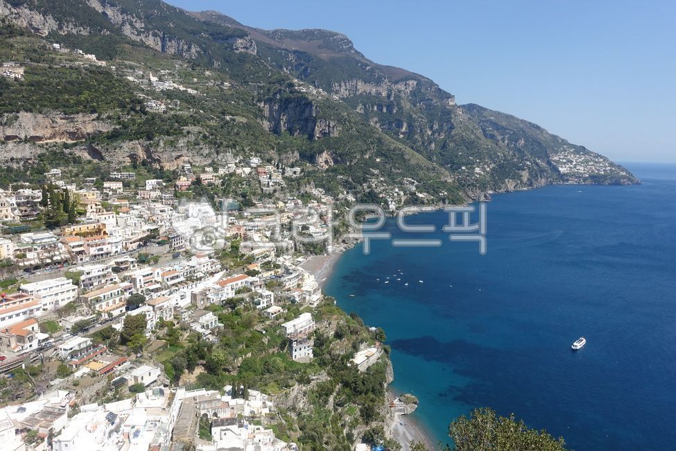 cliff,sea,Positano,superb view,positano,mountain,sight,italy,Southern Italy,sky,coastline,Cliff,nature,water,superbview,outdoor,horizon,ocean,Italy,landscape