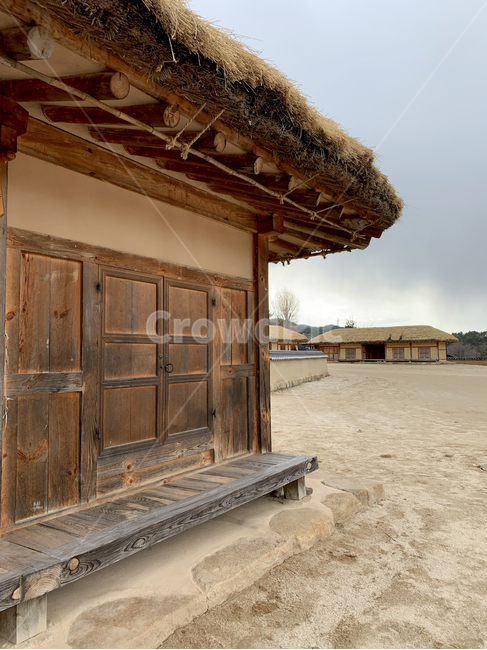초가집,thatchedhouse,한국,전통,집,나무,짚,korea,tradition,straw,outdoors,옥외,wood,한국전통,한국문화,korean traditional,korean culture