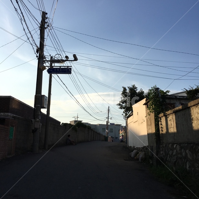 해질녘,시골길,전봇대,할머니집,전깃줄,시골,마을,풍경,landscape,country,rural,town