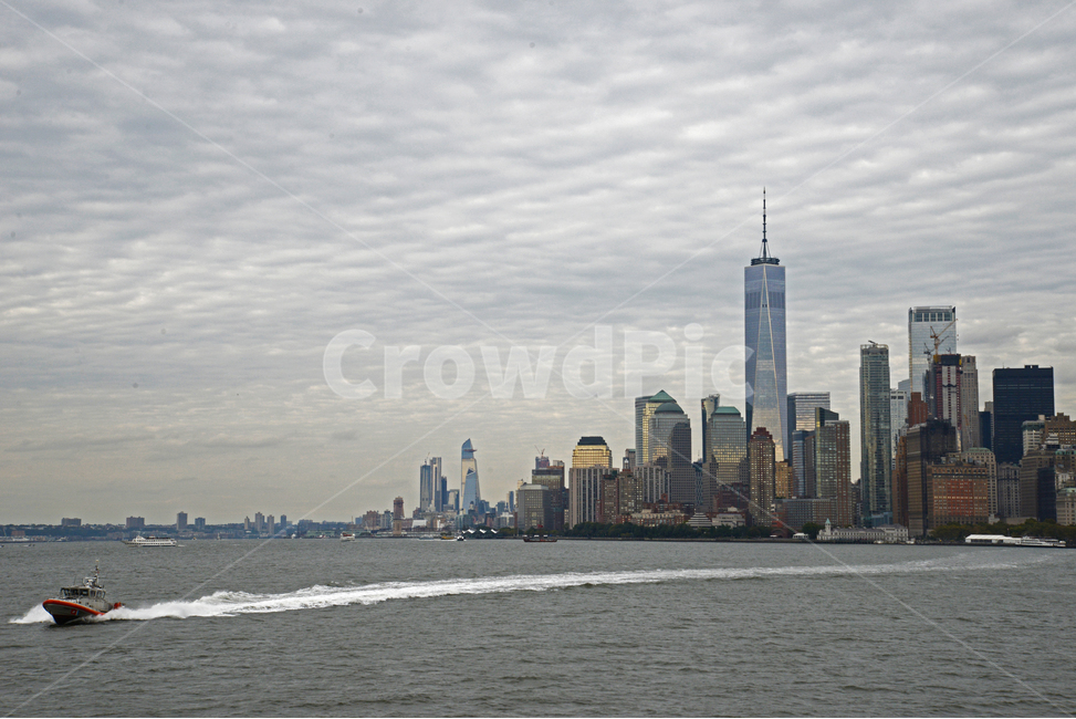 metropolis,중심지,town,도시,city,어반,urban,건물,building,시티,뉴욕,강,지평선,풍경,미국,newyork,boat,waves,skyline,도시,풍경,city,landscape,해외,외국,세계,foreign,oversea,world,세계도시풍경,해외도시풍경,외국도시풍경,world cityscape