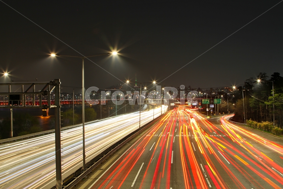 야경,도시,불빛,조명,도로,야경,밤,풍경,nightscape,night,landscape,도시,city,한국도시풍경,한국도시경관,korea cityscape,교통,교통수단,traffic,transportation,road,freeway,고속 도로,highway,고속도로