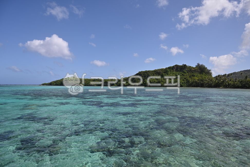 Guam,Tumon Beach,Beach,Clear Beach,Sea,Nature,Summer,Nature,Sea,Guam,Tumon,Tumon Beach,Beach,Horizon,Emerald,Coral,Coral Reef,Coral