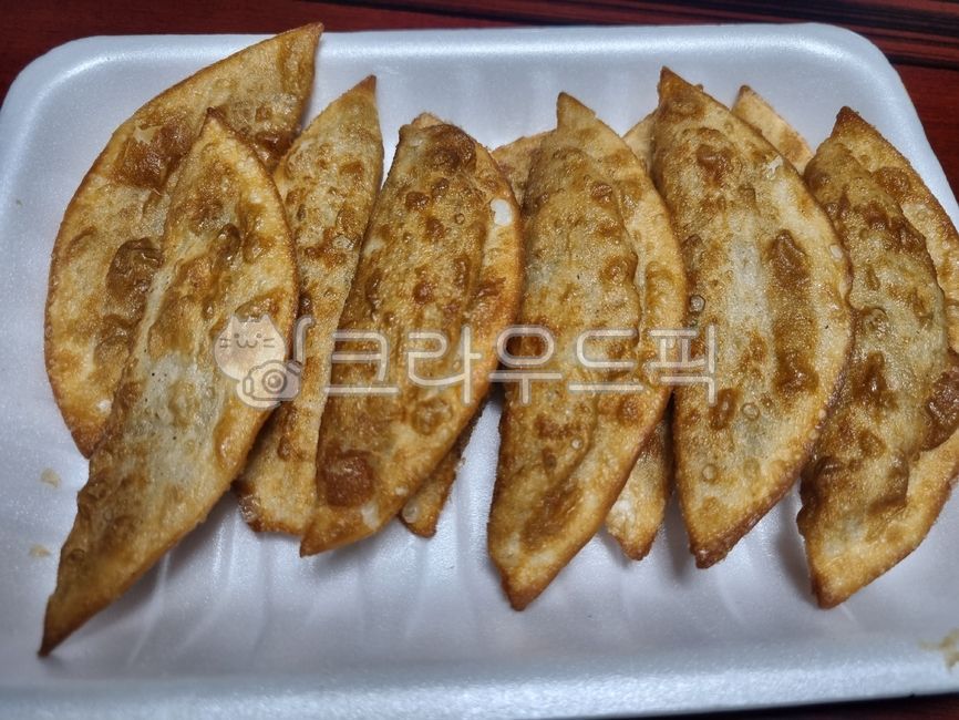 deliciousfood,맛있는음식,음식,요리,food,cooking,군만두,만두,튀김요리,frieddumpling,dumpling,friedfood