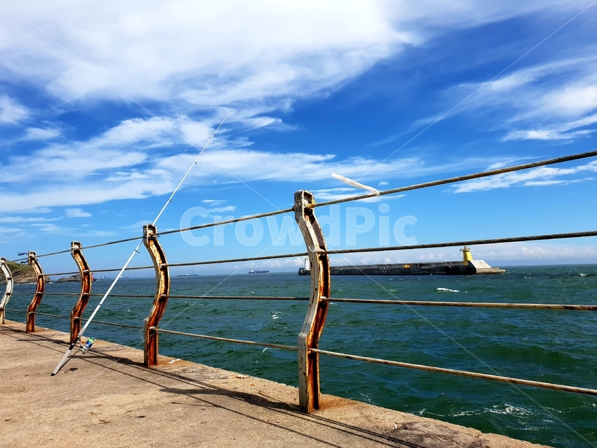 바다,풍경,하늘,구름,낚시,취미,자연,풍경,nature,landscape,water,물,handrail,난간,banister,railing
