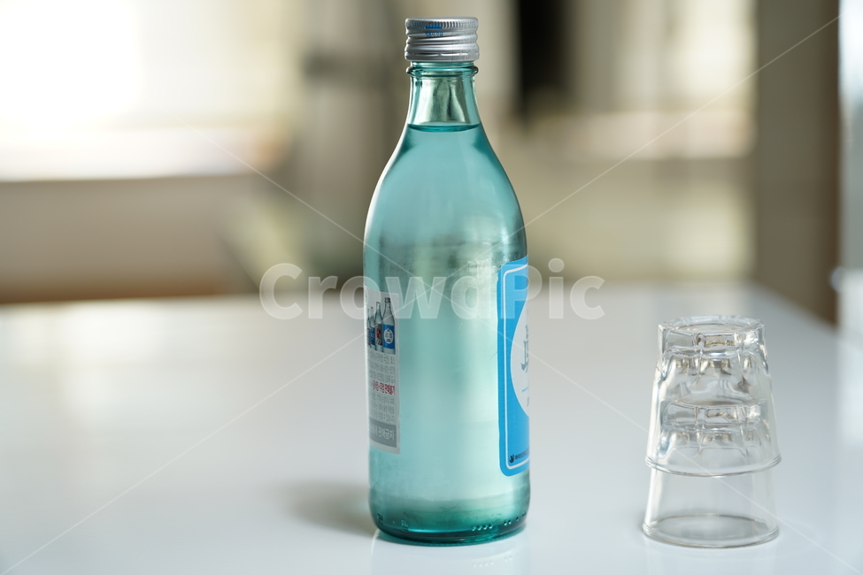 bottle,병,soju,소주,drink,소주잔